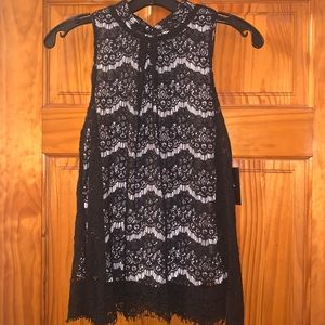 High Neck Lace Sleeveless Blouse